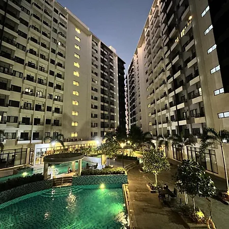 Natura Tropical Palm Suite
